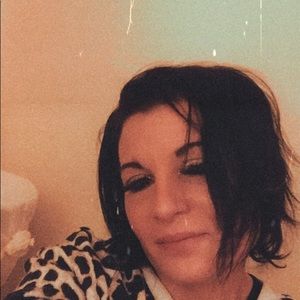 Meet your Posher, Charlene